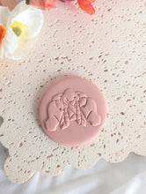 Load image into Gallery viewer, Villains silhouette Fondant debosser