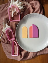 Load image into Gallery viewer, Arch Backdrop Cookie Cutter