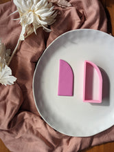 Load image into Gallery viewer, Arch Backdrop Cookie Cutter