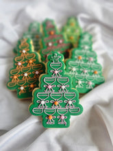 Cargar imagen en el visor de la galería, Christmas tree martini tower debosser and Cutter STL File or physical product available
