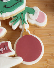 Cargar imagen en el visor de la galería, Grinch Hand Bauble debosser and Cutter STL File or physical product available
