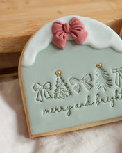 Load image into Gallery viewer, Merry and Bright with tree and bows Fondant Embosser
