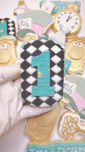 Charger l&#39;image dans la galerie, Diamond Pattern Fondant Stamp

