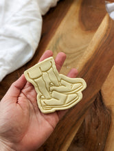 Load image into Gallery viewer, In Dad&#39;s Shoes Embosser and Cutter
