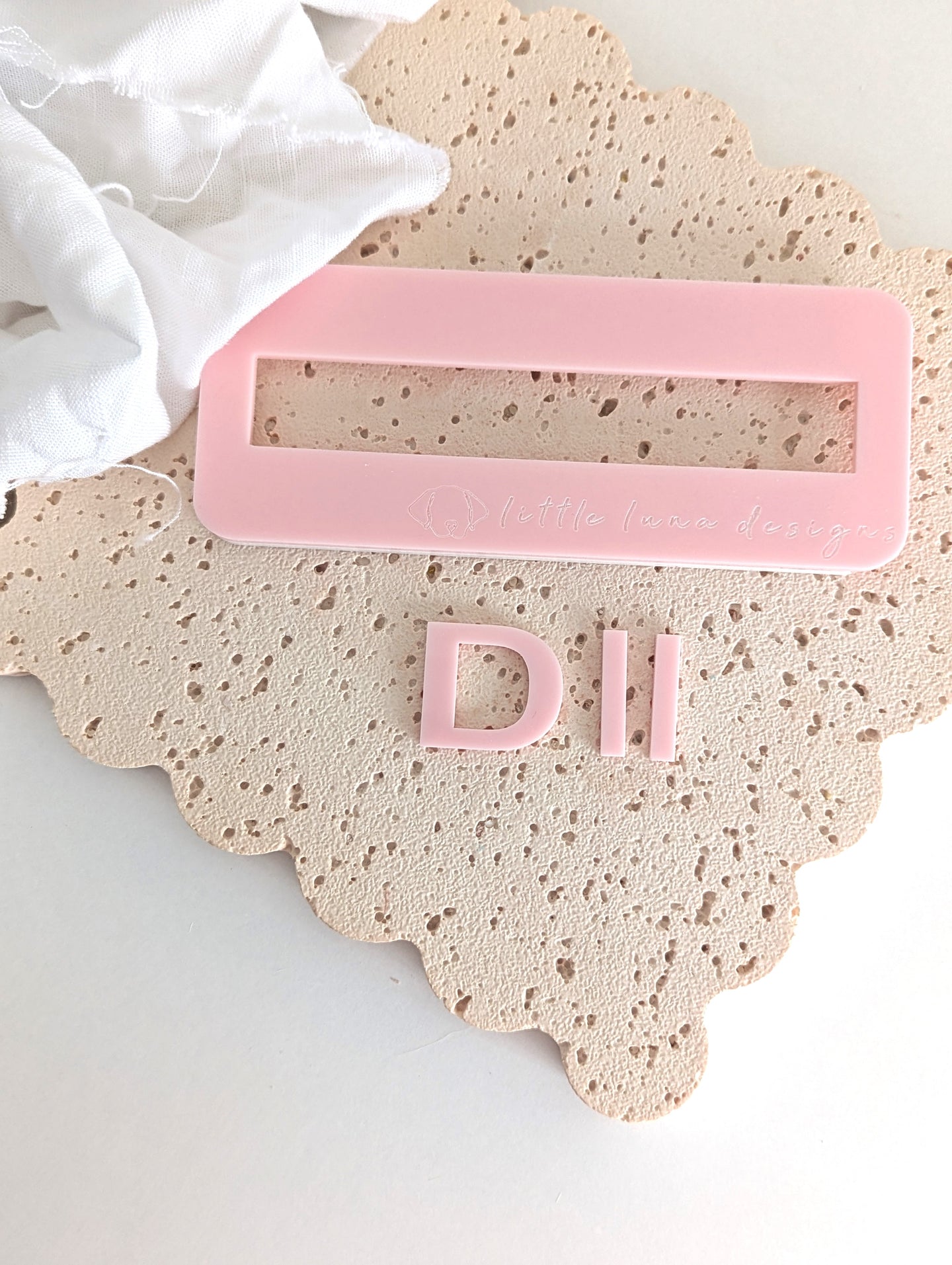 Font set holder