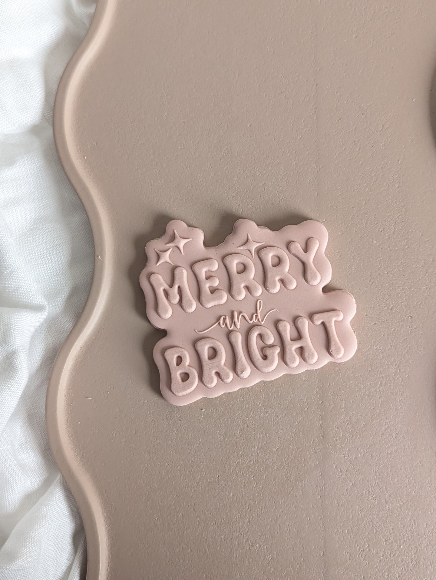 Merry and Bright Debosser and Cutter