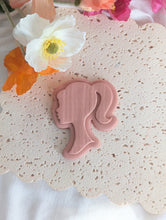Charger l&#39;image dans la galerie, Barbie Head Debosser and Cutter
