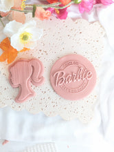 Charger l&#39;image dans la galerie, Barbie Head Debosser and Cutter
