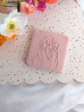 Charger l&#39;image dans la galerie, Villain line art Fondant Debossers
