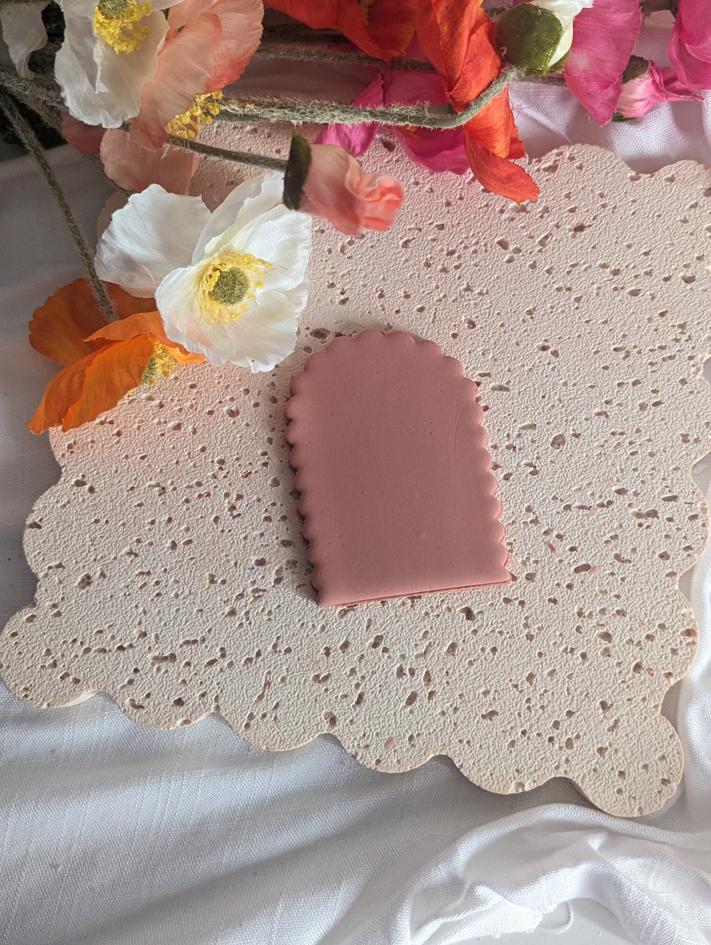 Scallop Arch cookie cutter