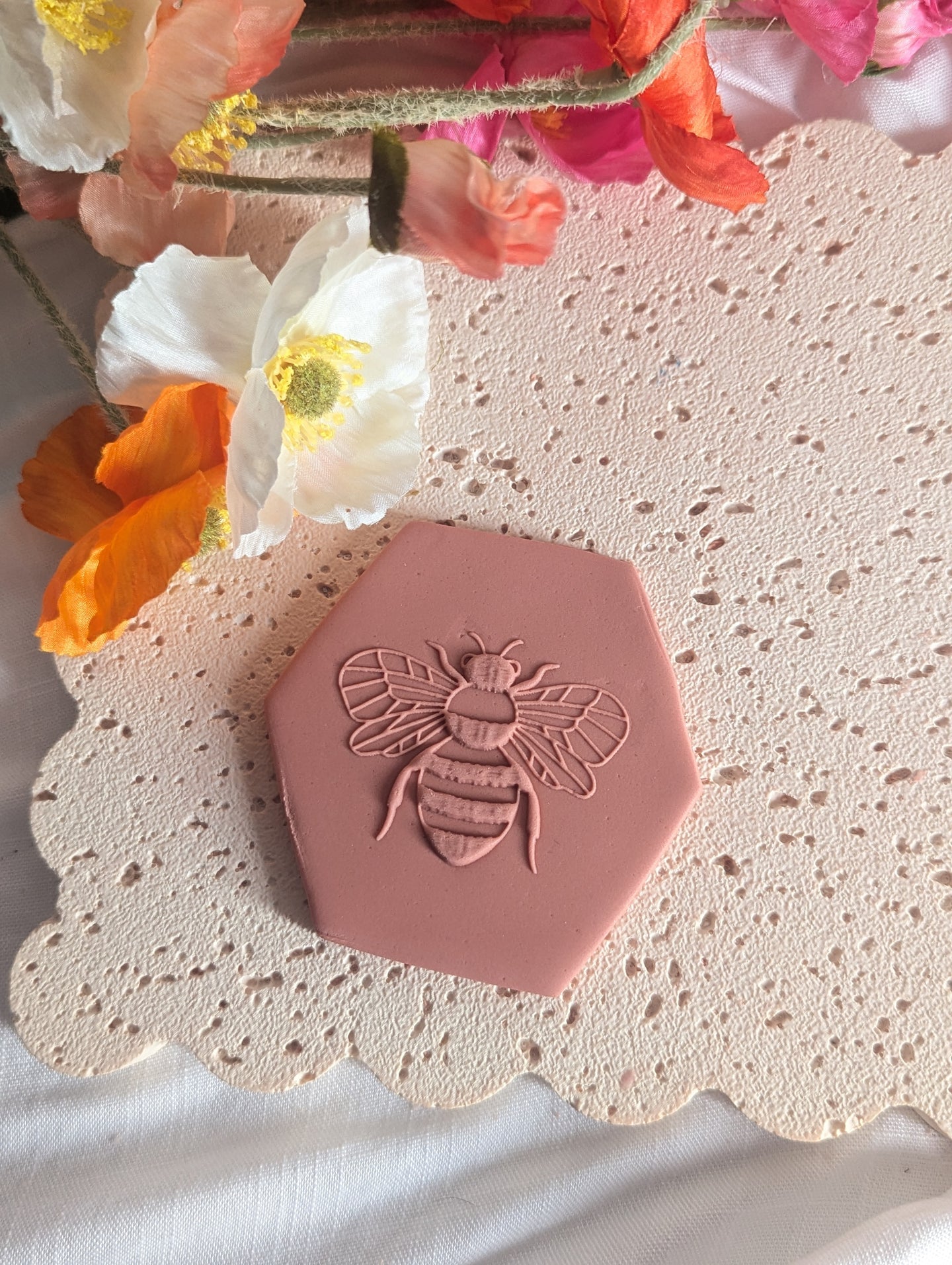 Bee Fondant Debosser