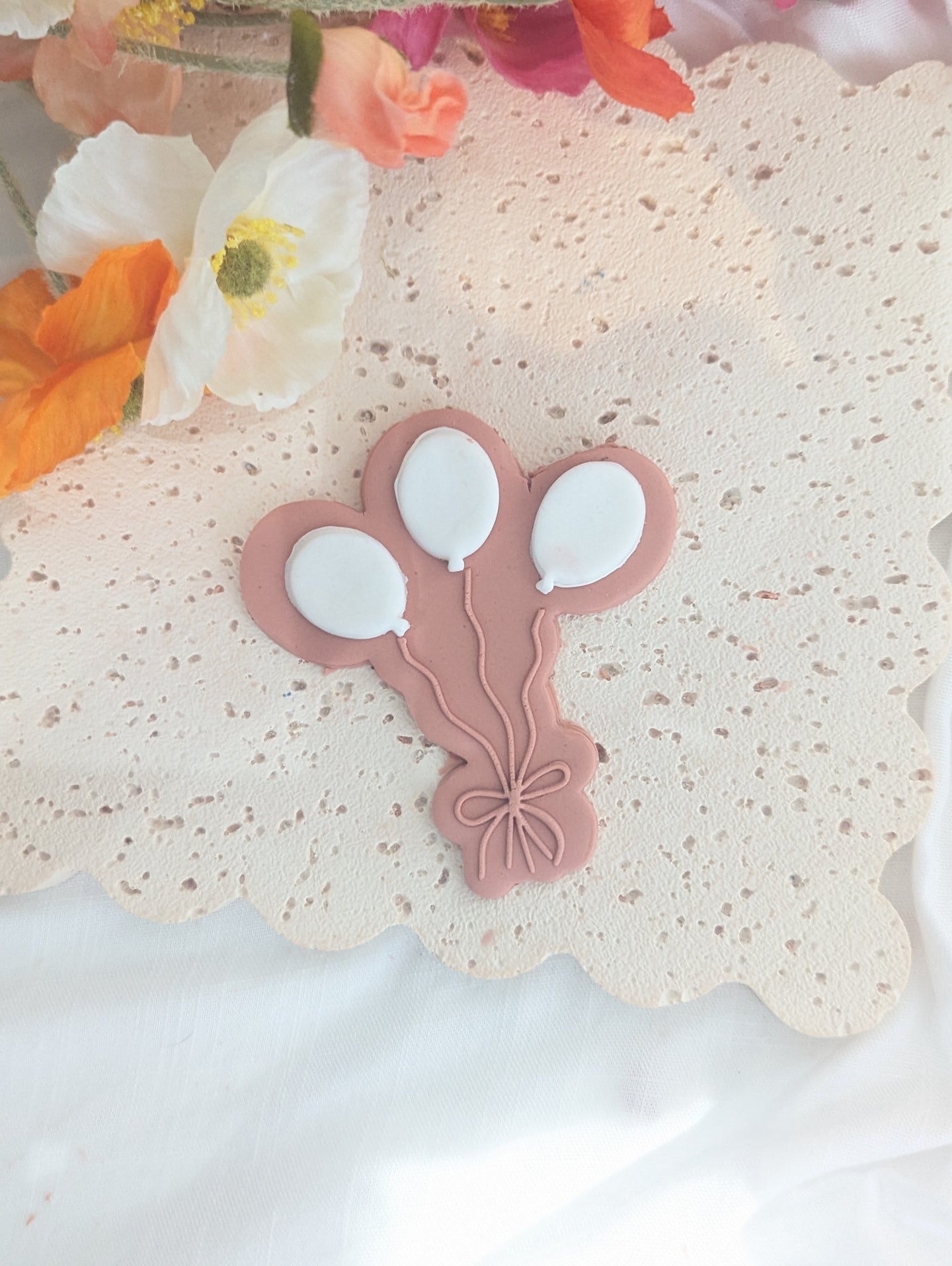 3 Balloon string  Debosser and Cutter with mini balloon fondant cutter