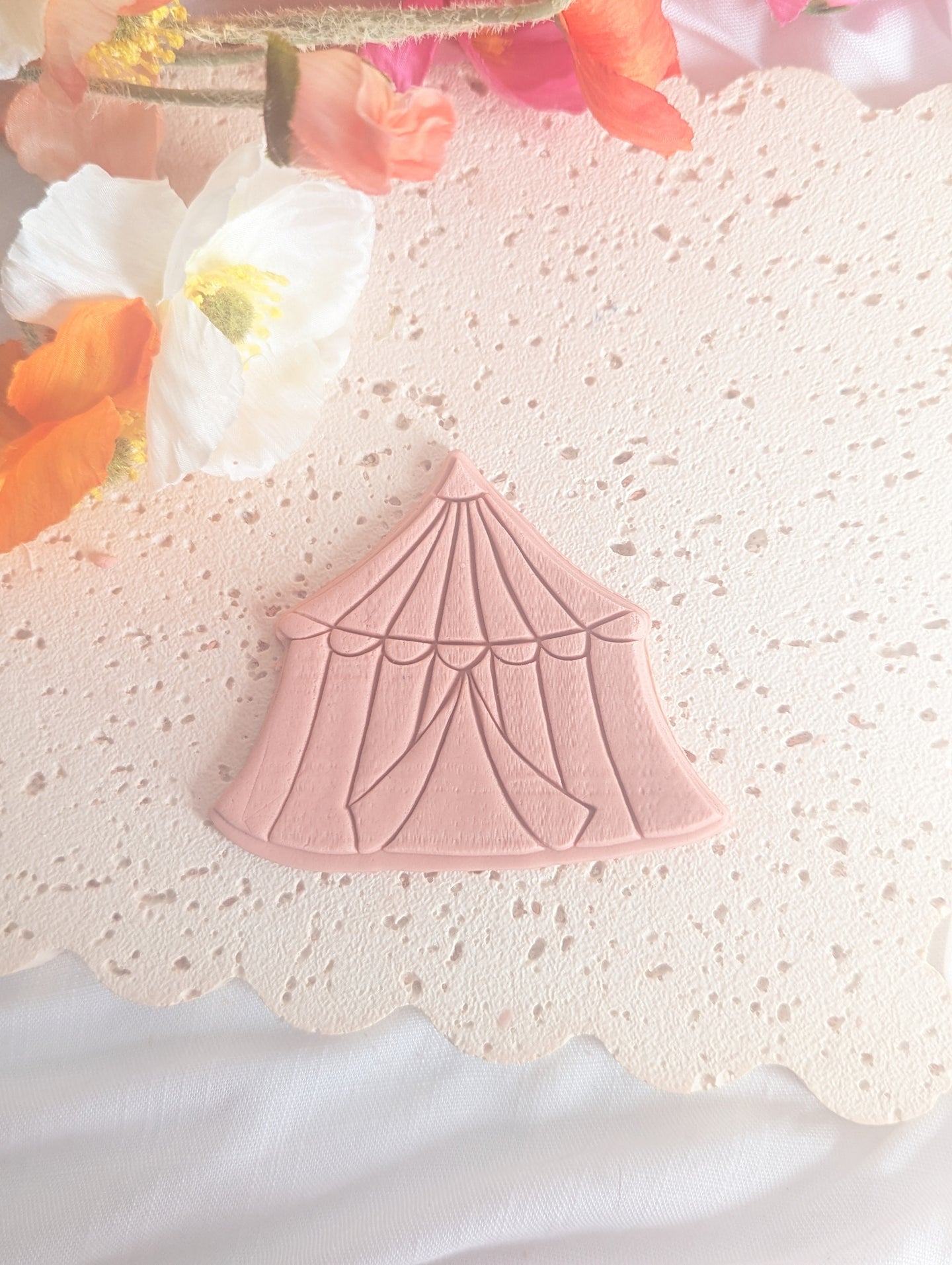 Circus tent Debosser and Cutter