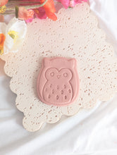 Cargar imagen en el visor de la galería, Squishmellow Characters Debosser and Cutter

