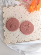 Load image into Gallery viewer, Bride to Bee Fondant Debosser
