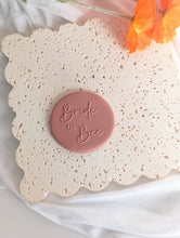 Load image into Gallery viewer, Bride to Bee Fondant Debosser
