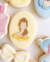 Load image into Gallery viewer, Princess silhouette Fondant debosser
