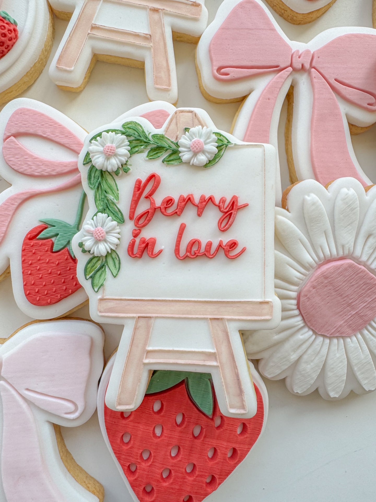 Berry in Love Debosser and Cutter