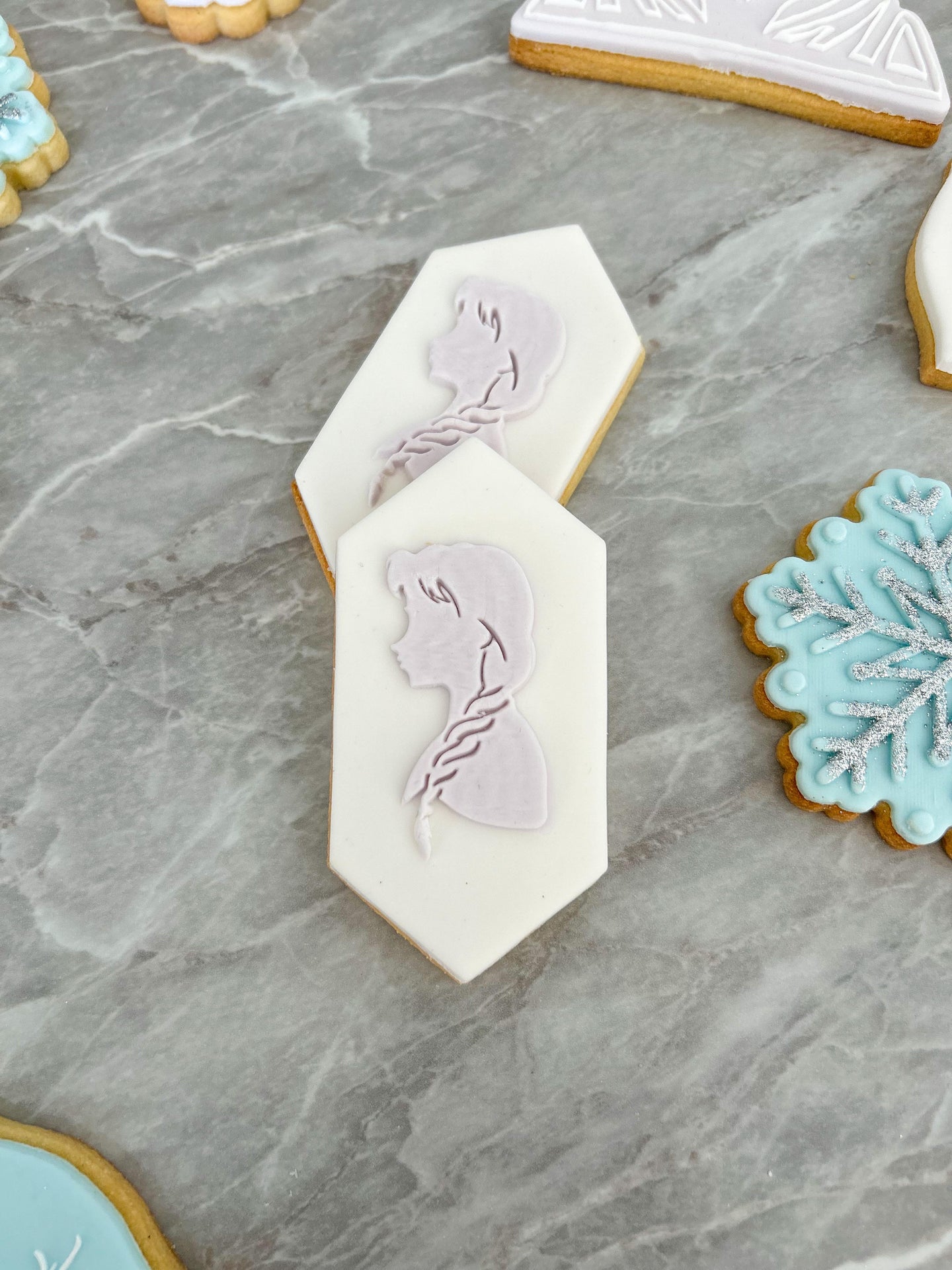 Anna Frozen Silhouette Fondant Debosser