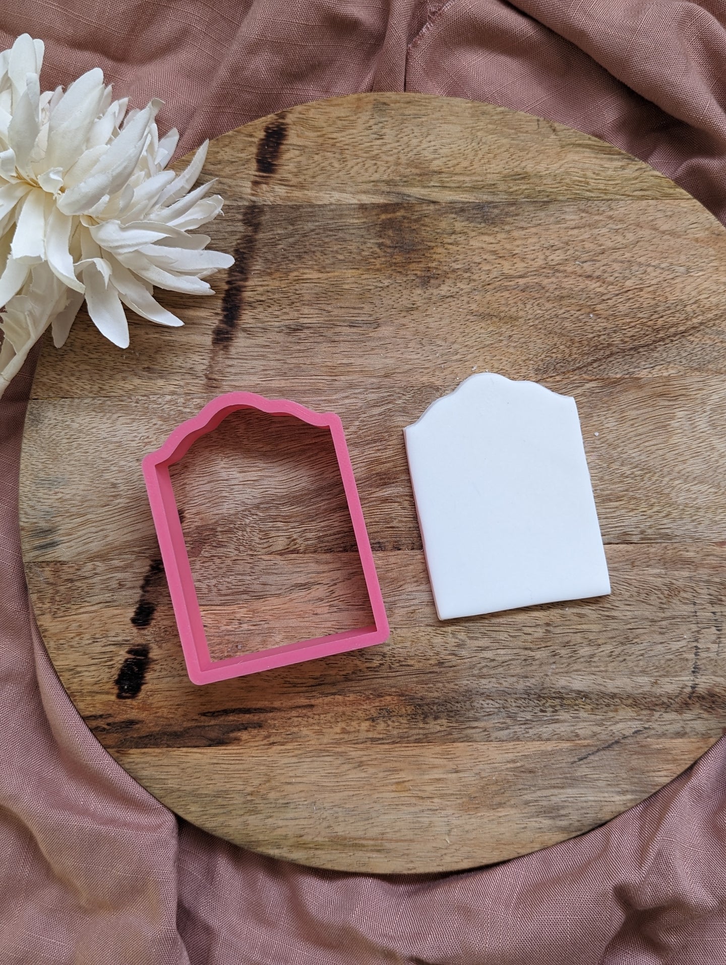 Olivia Plaque cookie cutter