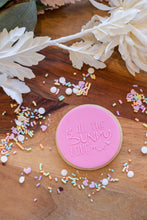 Cargar imagen en el visor de la galería, &#39;All the Bunny Love Me&#39; Fondant Debosser
