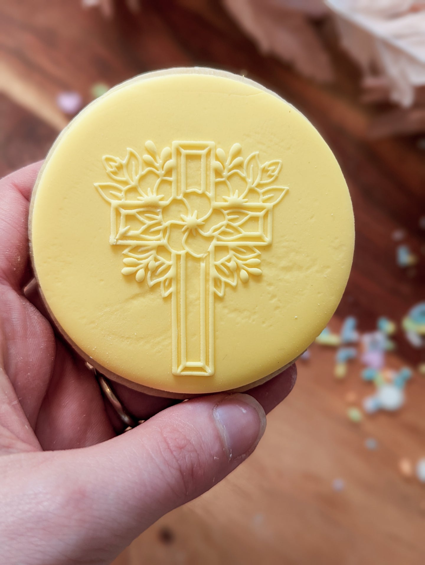 Floral Cross Fondant debosser