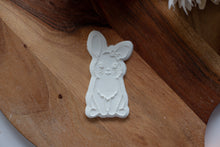 Cargar imagen en el visor de la galería, Bunny debosser and Cutter
