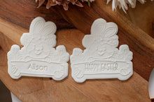 Cargar imagen en el visor de la galería, Happy Easter Bunny Personalise debosser and Cutter
