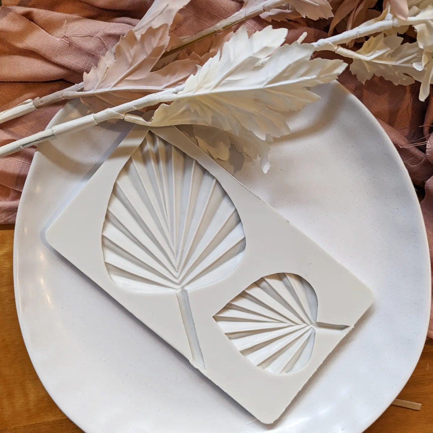 Large Palm Leaf Silicone Mould