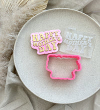 Load image into Gallery viewer, Retro Happy Mothers Day debosser and Cutter
