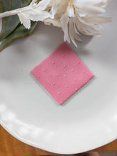 Cargar imagen en el visor de la galería, Floral Pattern Fondant debosser

