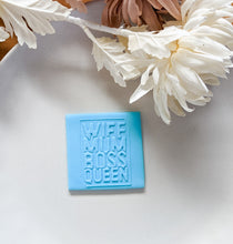 Load image into Gallery viewer, Wife Boss Mum Queen Fondant debosser
