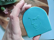 Load image into Gallery viewer, Women outline Fondant debosser
