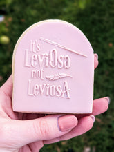 Cargar imagen en el visor de la galería, Magic themed Fondant Debossers
