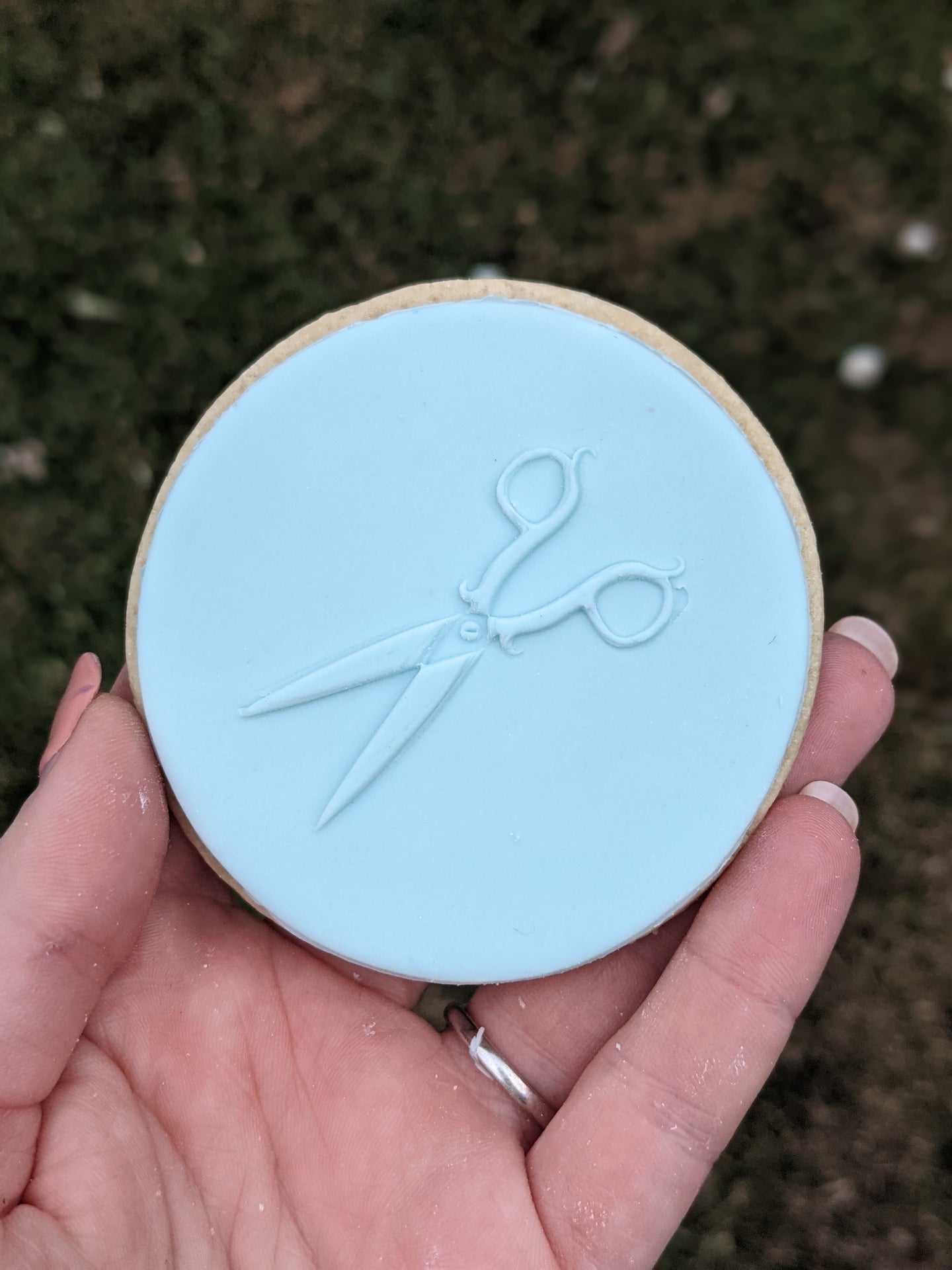 Scissors Fondant Debosser