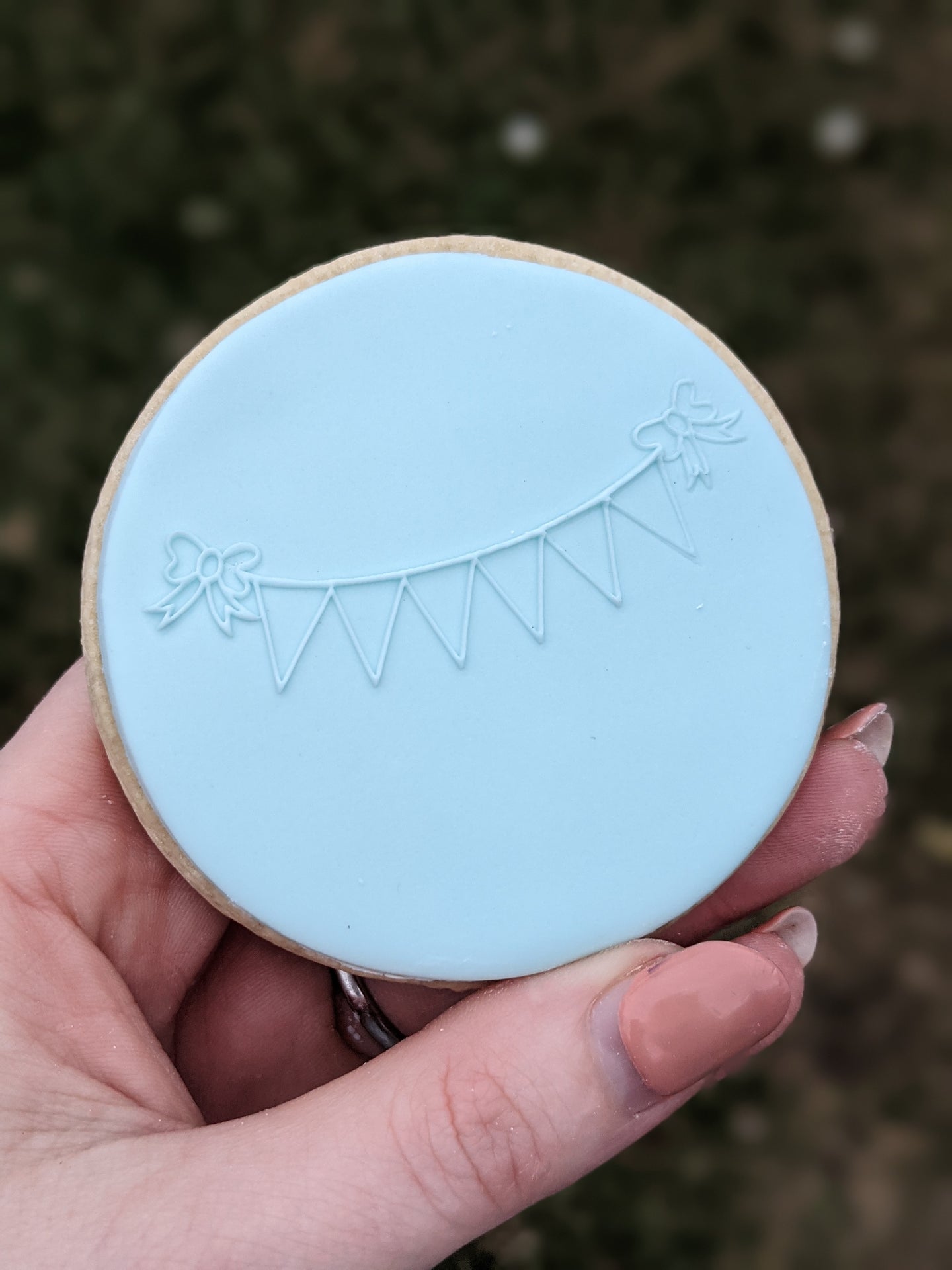 Bow Bunting Fondant Debosser
