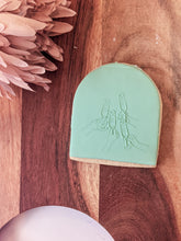 Cargar imagen en el visor de la galería, Champagne Friends Fondant debosser
