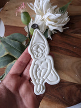 Charger l&#39;image dans la galerie, Elf on the Shelf Cutter and Embosser
