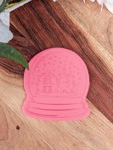 Load image into Gallery viewer, Snow Globe debosser and cutter
