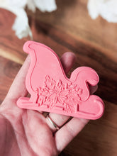 Cargar imagen en el visor de la galería, Floral Sleigh debosser and cutter

