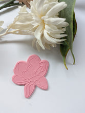 Charger l&#39;image dans la galerie, Flowers debosser and cutter
