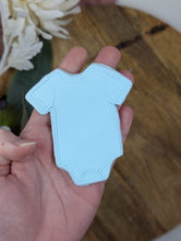 Charger l&#39;image dans la galerie, Baby Onesie debosser and Cutter
