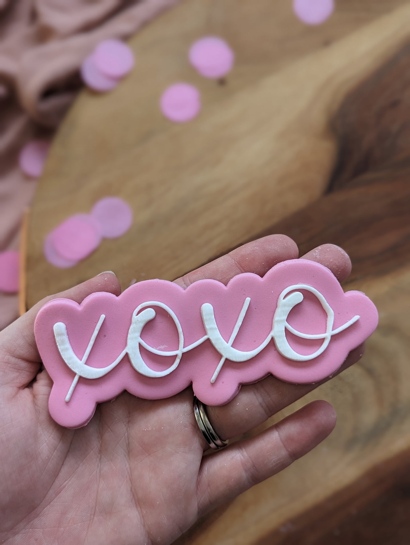 XOXO Fondant debosser and cutter