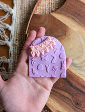 Cargar imagen en el visor de la galería, Easter theme Pattern Fondant debosser
