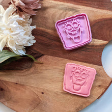 Cargar imagen en el visor de la galería, Spongebob cutters and embosser

