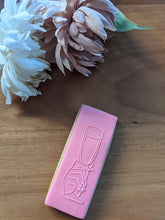 Charger l&#39;image dans la galerie, Champagne Flute Fondant debosser
