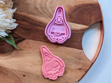 Cargar imagen en el visor de la galería, Spongebob cutters and embosser
