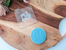Charger l&#39;image dans la galerie, Train Fondant debosser
