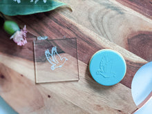 Load image into Gallery viewer, Dove Fondant debosser
