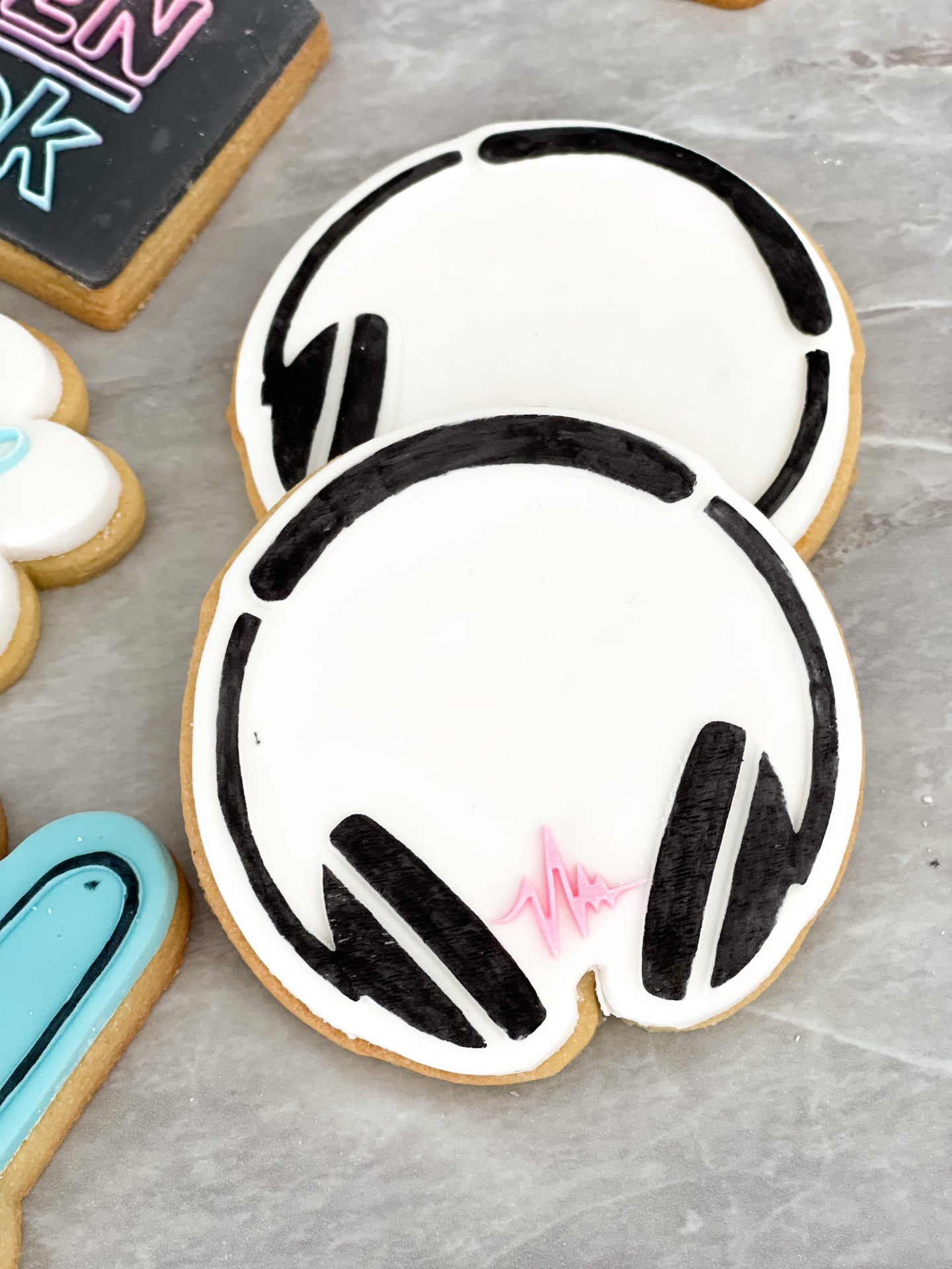 Headphone Debosser and Cutter